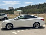 Hyundai Sonata-2