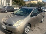 Toyota Prius-2