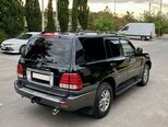 Lexus LX 470-4
