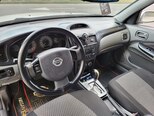Nissan Sunny-6