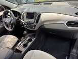 Chevrolet Equinox-12