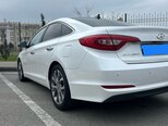 Hyundai Sonata-3