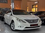 Hyundai Sonata-10