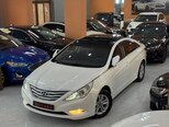Hyundai Sonata-11
