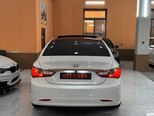 Hyundai Sonata-3