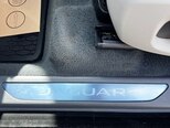 Jaguar E-Pace-10