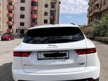 Jaguar E-Pace-5