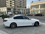 BMW 530e-8