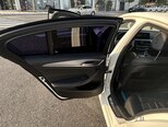 BMW 530e-14