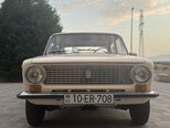 LADA (VAZ) 21011-1