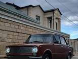 LADA (VAZ) 21011-4