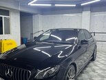 Mercedes E 200-2