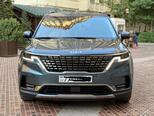 Kia Carnival-1