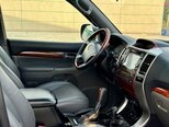 Toyota Land Cruiser Prado-7