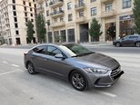 Hyundai Elantra-2