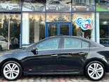 Chevrolet Cruze-13