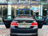 Chevrolet Cruze-16