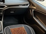 Chevrolet Tracker-5