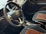 Chevrolet Tracker-7
