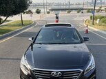 Hyundai Sonata-12