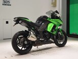Kawasaki Ninja 1000-3