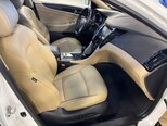 Hyundai Sonata-13