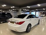 Hyundai Sonata-6