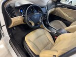 Hyundai Sonata-8