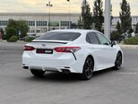 Toyota Camry-3