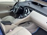 Toyota Prius-11