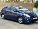 Toyota Prius-8
