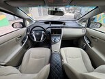 Toyota Prius-10