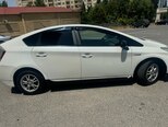 Toyota Prius-6