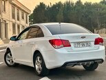 Chevrolet Cruze-9