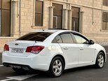 Chevrolet Cruze-15