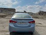 Hyundai Elantra-7