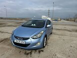 Hyundai Elantra-18