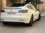 Tesla Model 3-7