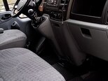 Ford Transit-5