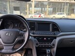 Hyundai Elantra-3