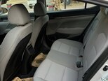 Hyundai Elantra-18