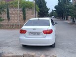 Hyundai Avante-2