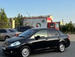 Nissan Tiida-2