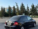 Nissan Tiida-7