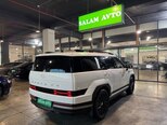 Hyundai Santa Fe-6