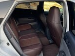 Toyota Prius-8