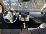 Nissan Tiida-8