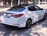 Kia Optima-4