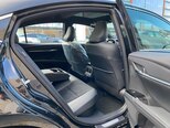 Toyota Camry-12
