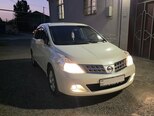 Nissan Tiida-2